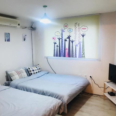 Kiki House Hongdae 2 Hotel Szöul Kültér fotó