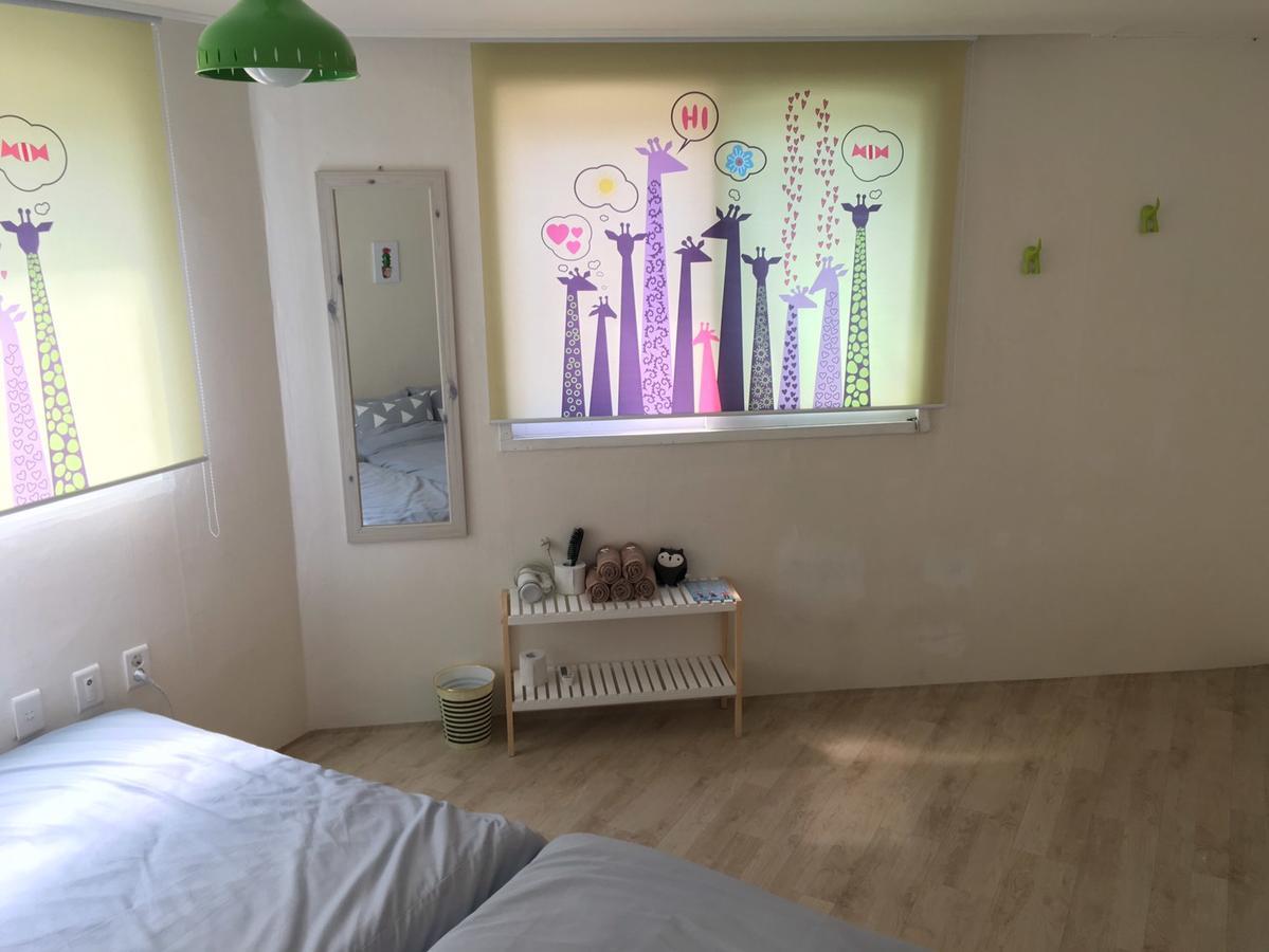 Kiki House Hongdae 2 Hotel Szöul Kültér fotó